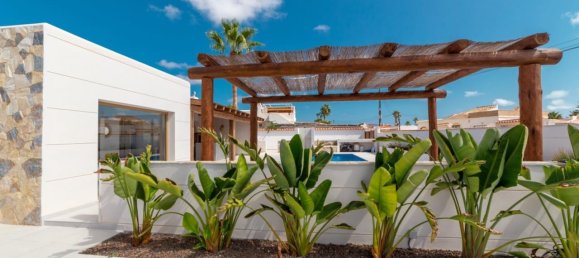 4 bedrooms Villa in Torrevieja, Spain No. 183674 19