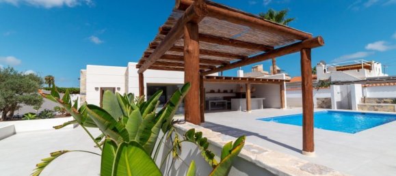 4 bedrooms Villa in Torrevieja, Spain No. 183674 20