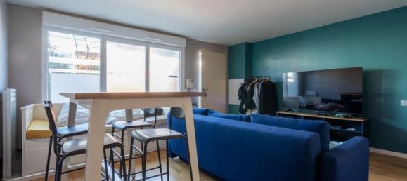 Studio in Villemomble, France No. 363707 3