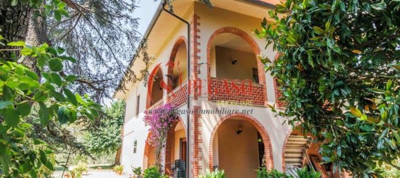 7 غرف نوم فيلا في Capannori, Italy رقم 302709 7