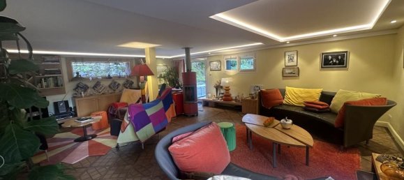 3 bedrooms House in Calvados, France No. 358844 2