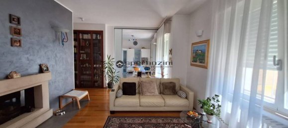 3-Zimmer Haus in Fano, Italy, Nr. 186374 5