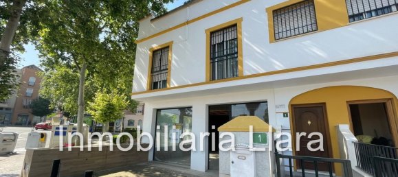 Коммерческая недвижимость 85м² в Кордова, Испания № 160990 3