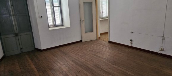 6 rooms House in Barbania, Italy No. 231052 8