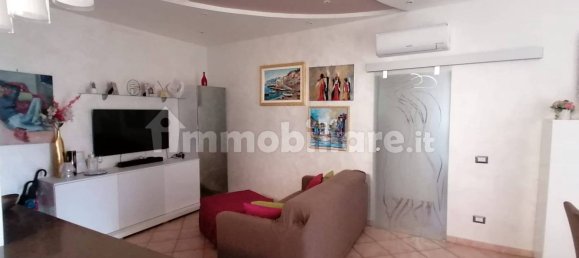 2 Schlafzimmer Wohnung in Genzano di Roma, Italy, Nr. 320162 7