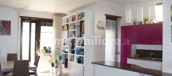 2 Schlafzimmer Wohnung in Genzano di Roma, Italy, Nr. 320162 16