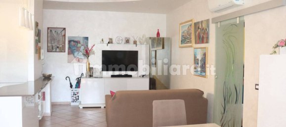 2 Schlafzimmer Wohnung in Genzano di Roma, Italy, Nr. 320162 2