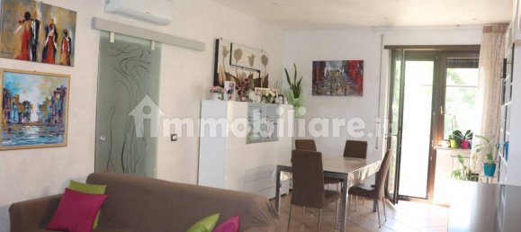 2 Schlafzimmer Wohnung in Genzano di Roma, Italy, Nr. 320162 10