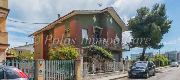 12 rooms Villa in Porto Sant'Elpidio, Italy No. 19351 47