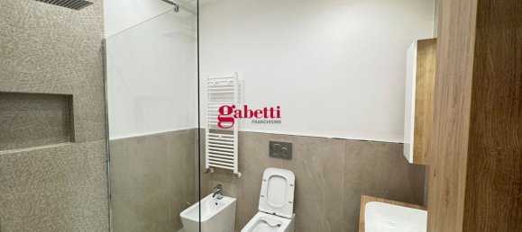 Apartamento de 2 habitaciónes en Rimini, Italy No. 298984 7