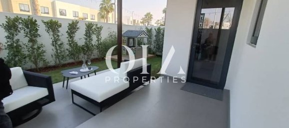 2 bedrooms Townhouse in Yas Island, UAE No. 20145 4
