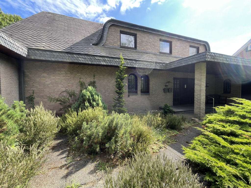 9-Zimmer Villa in Gütersloh, Germany, Nr. 290516