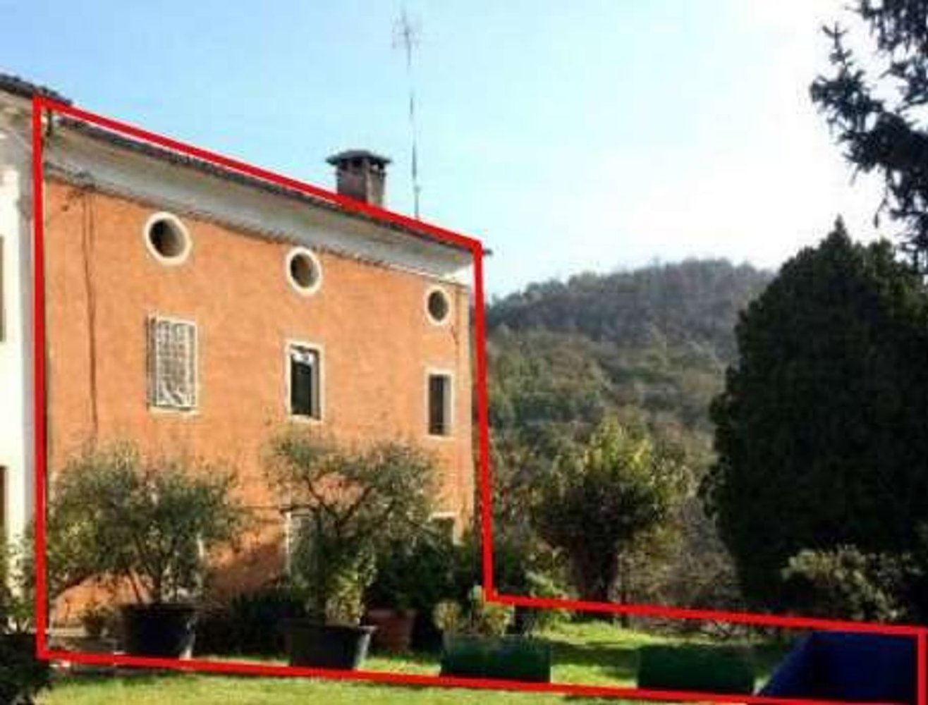 8-Zimmer Haus in Villaga, Italy, Nr. 285142