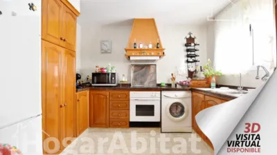 Apartamento de 3 dormitorios en La Font D'en Carros, Spain No. 113857