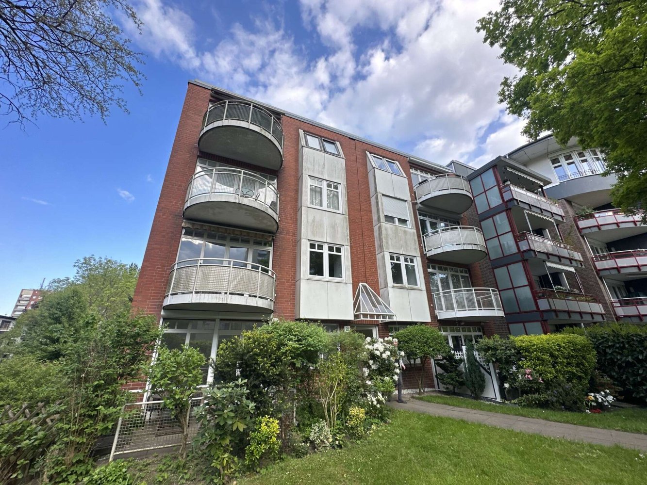 2 bedrooms Apartment in Wandsbek, Germany No. 320769