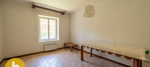 5 bedrooms House in Trieste, Italy No. 323541 10