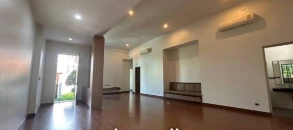 Café/restaurante de 3 dormitorios en Ko Kaeo, Thailand No. 23632 2