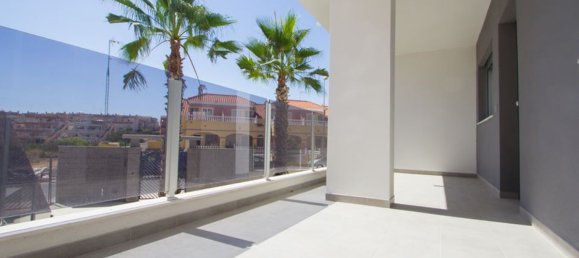 2 Schlafzimmer Penthouse in Alicante, Spain, Nr. 121778 33