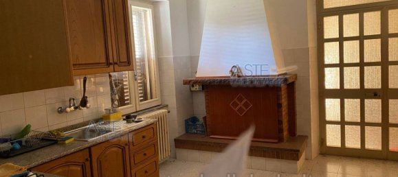 Apartamento de 5 habitaciónes en Campli, Italy No. 345354 11