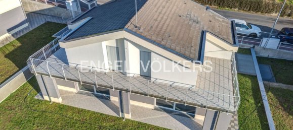 Villa de 5 habitaciónes en Lecco, Italy No. 132414 25