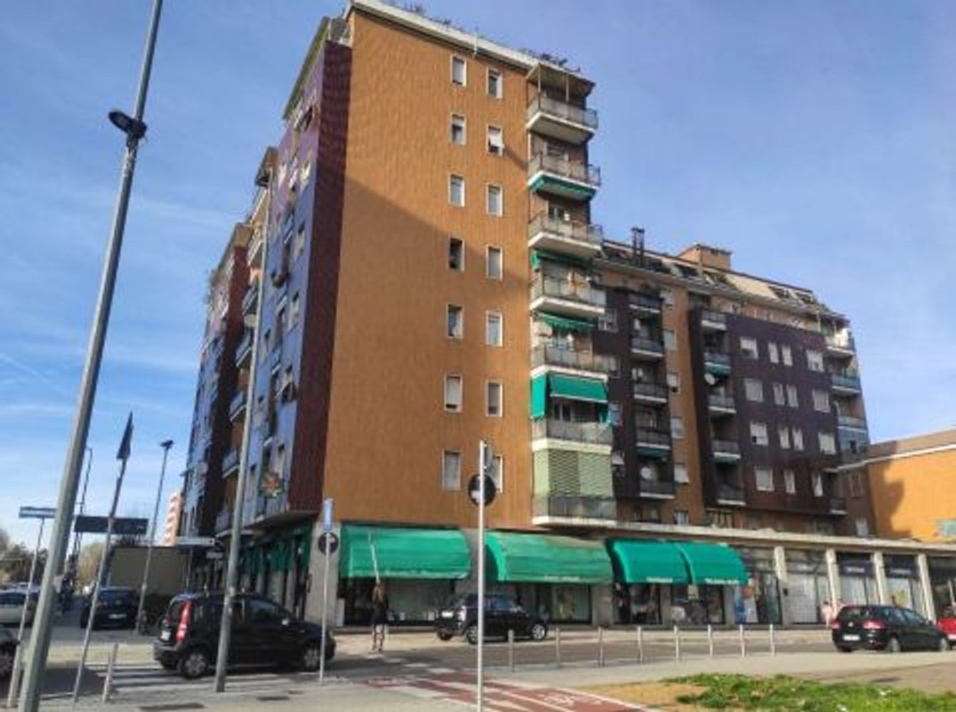 2-Zimmer Wohnung in Milan, Italy, Nr. 241051