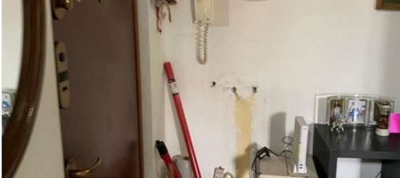 3-salle Appartement à Pioltello, Italy No. 227340 18