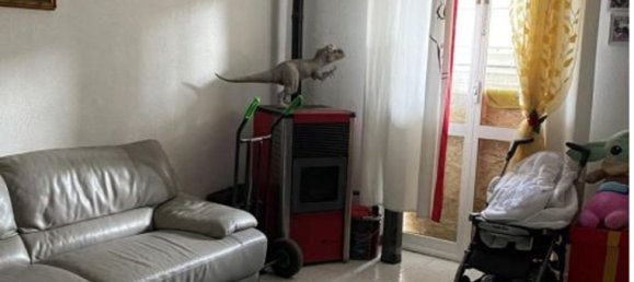 3-salle Appartement à Pioltello, Italy No. 227340 6