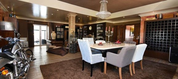 5 bedrooms Villa in Sintra, Portugal No. 47516 17