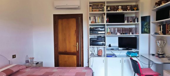 Casa de 5 habitaciónes en Poggibonsi, Italy No. 227957 11