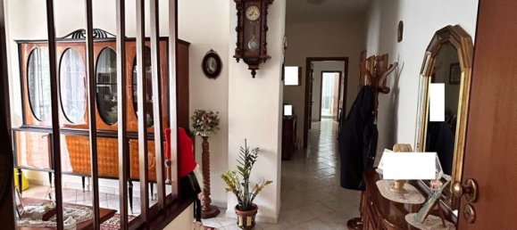 6-Zimmer Wohnung in San Cataldo, Italy, Nr. 45410 2