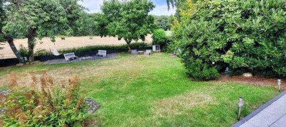 7 rooms Bungalow in Recklinghausen, Germany No. 235115 4