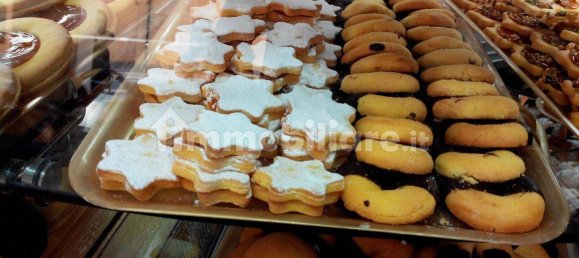 1 room Commercial property in Bologna, Italy No. 357661 6