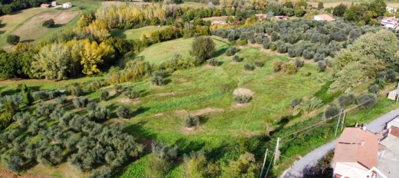 Terreno en Selci, Italy 25000 m² No. 130148 18