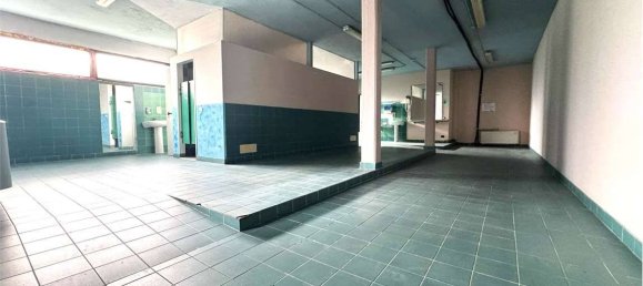 5-Zimmer Gebäude in Quarrata, Italy, Nr. 281824 8