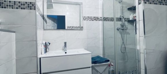 3 غرف نوم منزل ذو طابقين في Bobigny, France رقم 175355 8