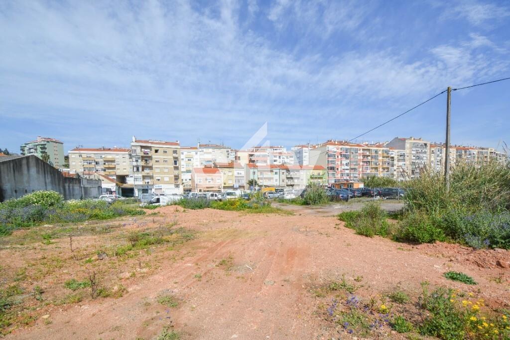 14920m² Land in Odivelas, Portugal No. 70405