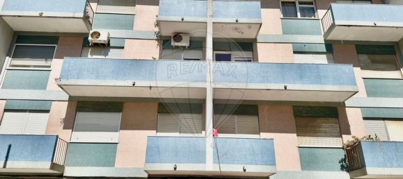 Квартира с 4 спальнями в Сетубал, Португалия № 154221 6