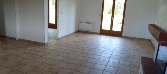 3 chambres Maison à Vierzon, France No. 49050 6