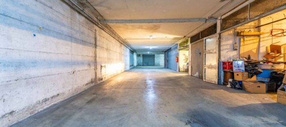 Garage in Rome, Italy 12m², Nr. 305847 2
