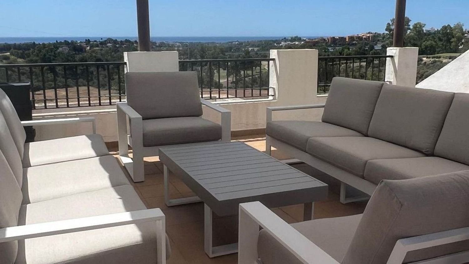 Дуплекс с 3 спальнями в Малага, Испания № 149250