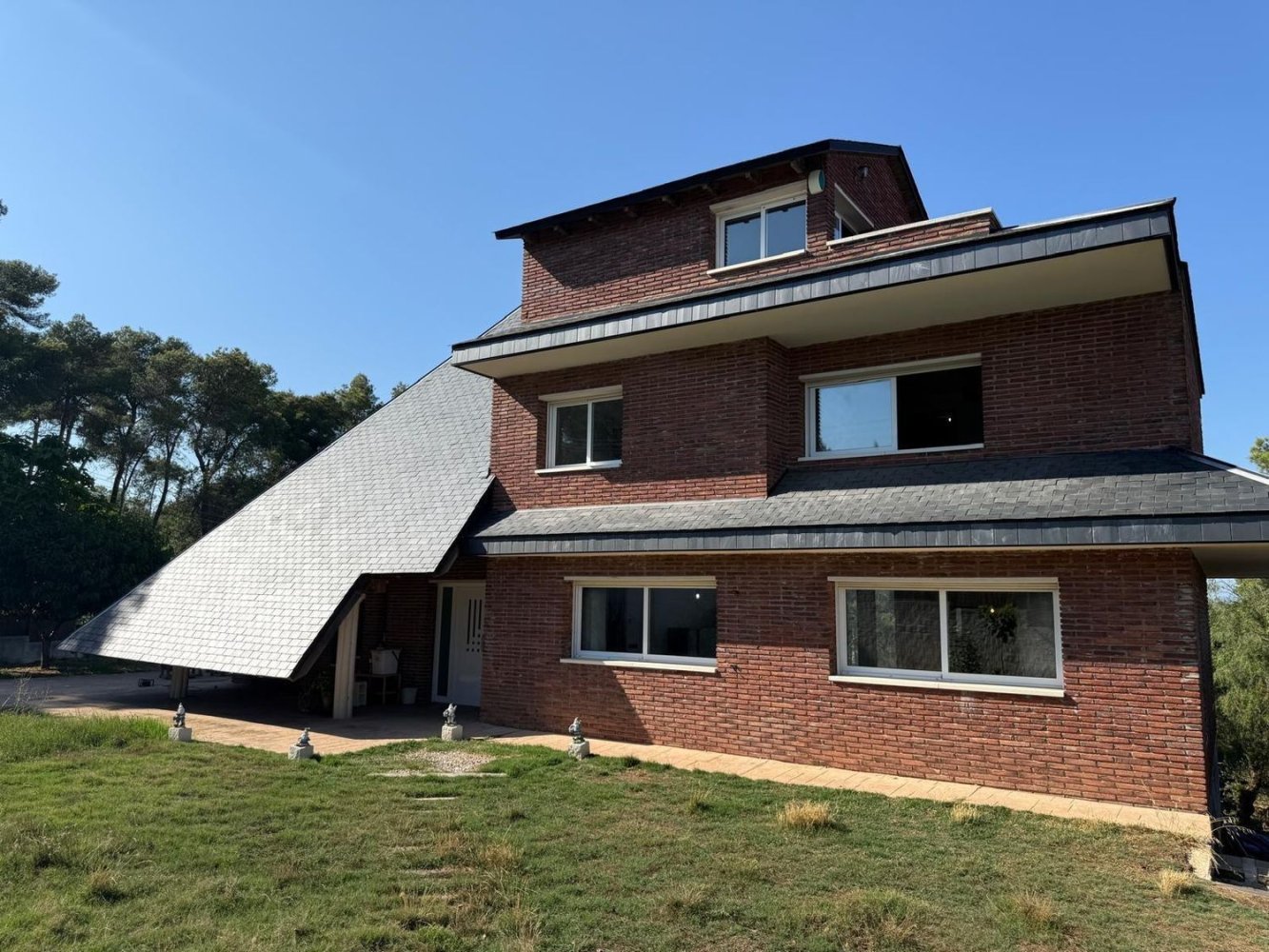 5 غرف نوم منزل في Corbera de Llobregat, Spain رقم 169861