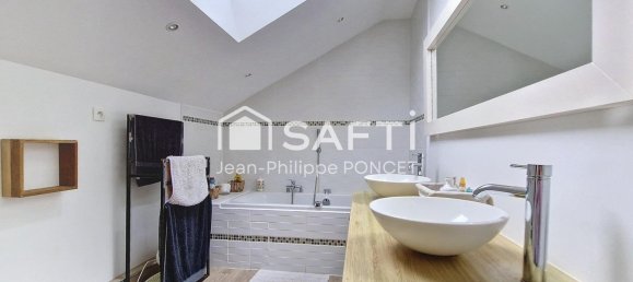 Edificio de 1 habitación en La Madelaine-sous-Montreuil, France No. 274294 10