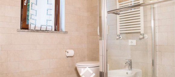 Apartamento de 3 dormitorios en Comerio, Italy No. 361252 29