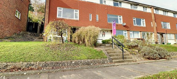 4 bedrooms Commercial property in Biggin Hill, United Kingdom No. 4778 2