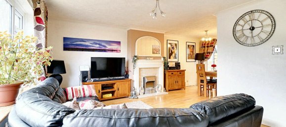 4 bedrooms Commercial property in Biggin Hill, United Kingdom No. 4778 24