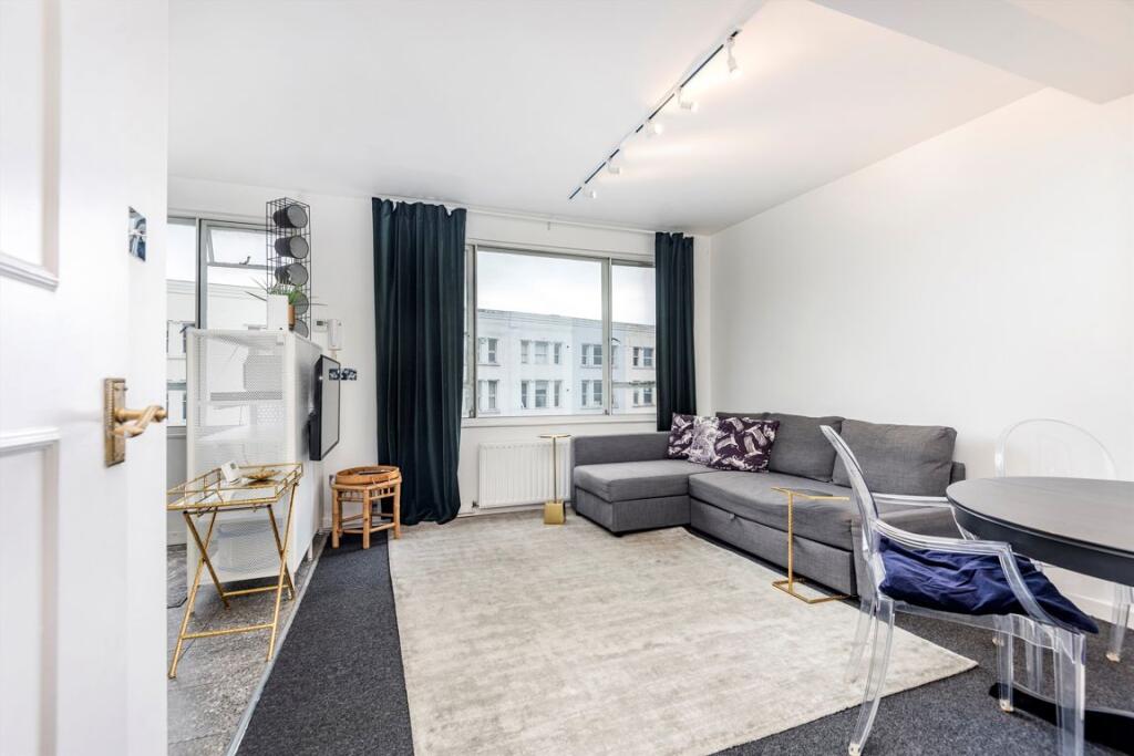 1 bedroom Apartment in Fulham, United Kingdom No. 10147