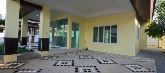 3 Schlafzimmer Villa in Pattaya, Thailand, Nr. 60166 4
