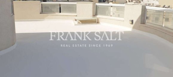 Penthouse T2 em Saint Paul's Bay, Malta N.º 8977 23