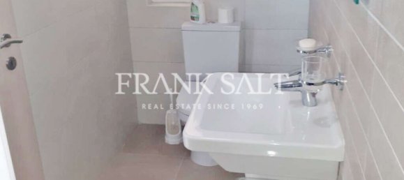 Penthouse T2 em Saint Paul's Bay, Malta N.º 8977 17