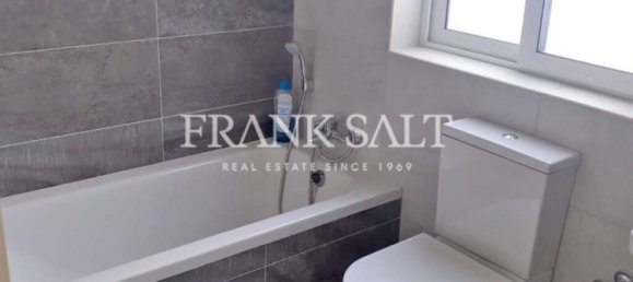 Penthouse T2 em Saint Paul's Bay, Malta N.º 8977 13